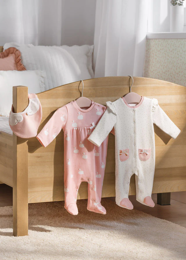 Set Pijamas X2 + Babero 2609 Mayoral - Image 2